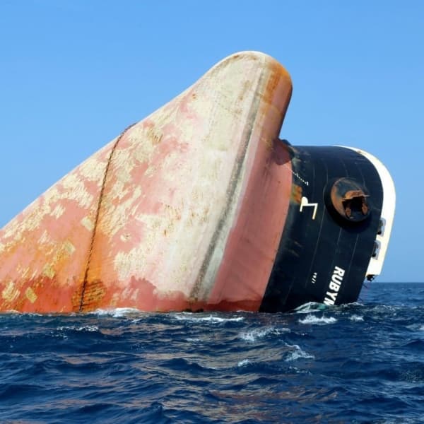 دبلوماسي صيني يقول ان أزمة البحر الأحمر "تحدي كبير" لبكين