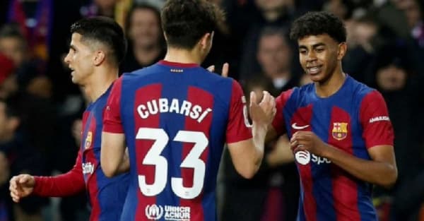 برشلونة يشدد الخناق على ريال مدريد بفوز صعب على مايوركا