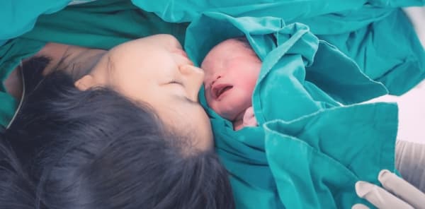 "القيصريّة" في اليمن..عمليات مُربِحة ومضاعفات قاتلة