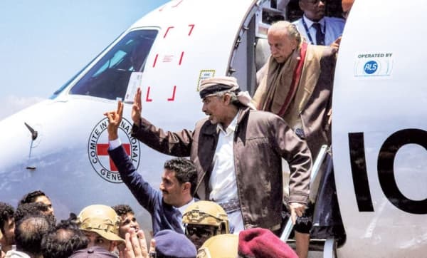 أنباء عن جولة جديدة من المفاوضات حول الأسرى والمعتقلين