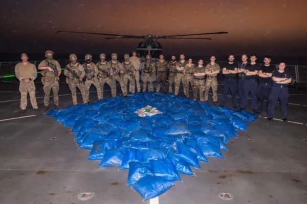 سنتكوم تعلن ضبط حوالى 2400 كيلوجرام من المخدرات في بحر العرب