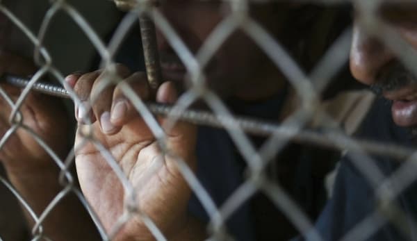 منظمات محلية ودولية تدعو إلى إدراج المساءلة والعدالة في مفاوضات السلام الجارية