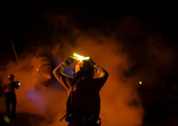 القوات الأمريكية تدمر موقع رادار في مناطق سيطرة الحوثيين باليمن