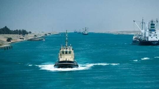 رئيس وزراء مصر يقول ان قناة السويس تخسر شهريا من 500 لـ550 مليون دولار