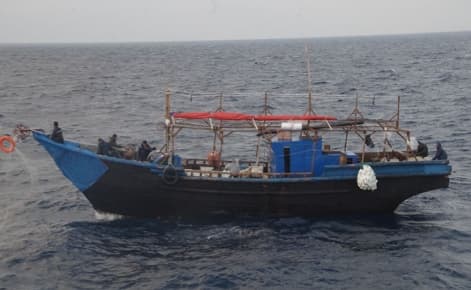 السلطات الحكومية تضبط مهربي مهاجرين في محافظة المهرة