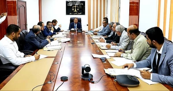 "القضاء الأعلى" يرفع الحصانة عن قضاة ويندب آخرين في محاكم عدن