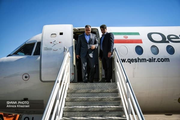 وزير النفط الإيراني يزور أكبر مرفأ نفطي بالبلاد وسط مخاوف من هجوم إسرائيلي