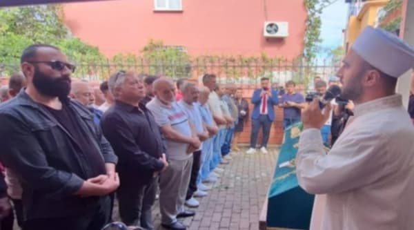 مسن تركي يعود إلى الحياة خلال جنازته!