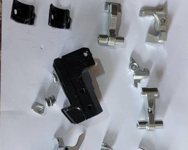 ضبط شحنة قطع غيار أسلحة في منفذ شحن