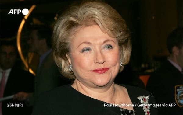 وفاة الروائية البريطانية الشهيرة باربرا برادفورد عن 91 عامًا