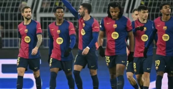 برشلونة ينتزع فوزا مثيرا من بوروسيا دورتموند ويوفنتوس يعمق جراح مانشستر سيتي