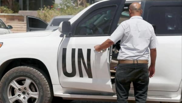 الحكومة تدين حملة الاعتقالات الحوثية بحق الموظفين الأمميين وتطالب بنقل مقرات المنظمات