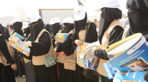 المرأة النازحة.. حضور طاغٍ في التنمية بمأرب