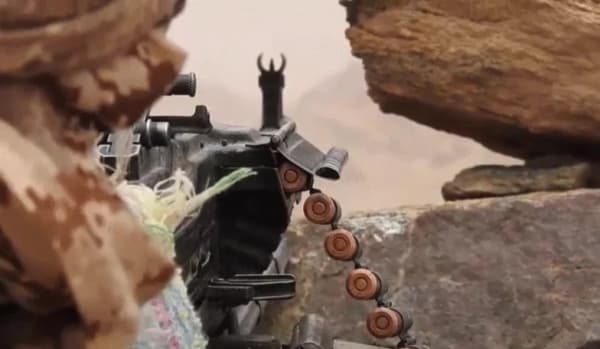 القوات الحكومية تقول انها حققت اختراقا في الجوف والحوثيون يكثفون هجماتهم عبر صرواح