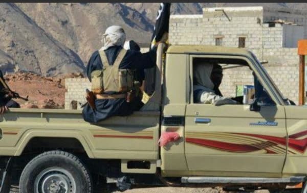 تراجع القاعدة مع هجر الأيديولوجيا وأزمة القيادة