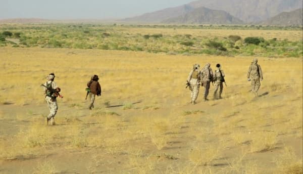 مقتل 400 مسلح حوثي على الأقل بضربات جوية خلال 72 ساعة