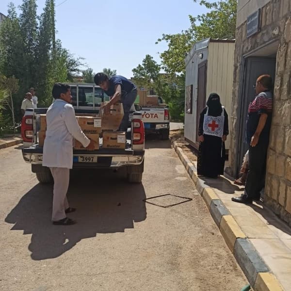 لجنة الصليب الاحمر تقول انها قدمت مساعدات طبية على جانبي الخطوط الامامية في مارب