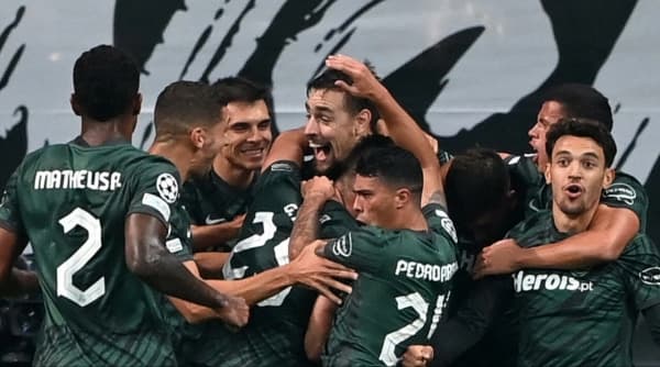 سبورتينغ ينعش آماله ويصعب مهمة بشيكتاش