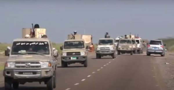 قوات مدعومة اماراتيا تخلي مواقعها للحوثيين في محافظة الحديدة