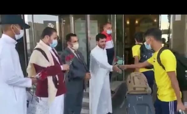 بعثة المنتخب اليمني للناشئين تصل الدمام للمشاركة في بطولة غرب آسيا