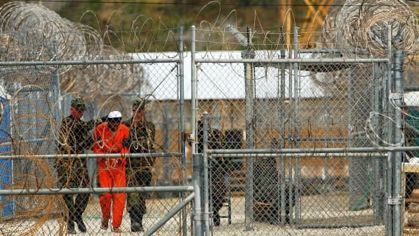 لجنة أميركية توصي بالافراج عن معتقل سعودي من سجن غوانتانامو