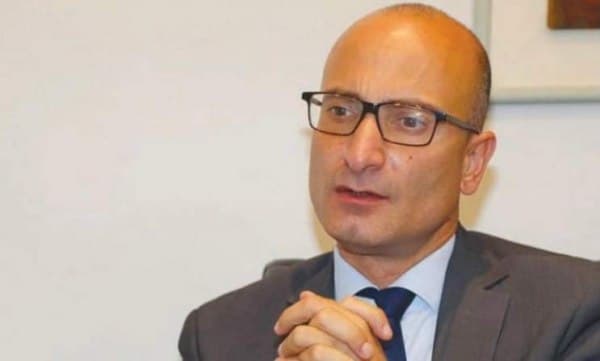 فرنسا تدعو الى تنازلات لتخفيف المعاناة في تعز اليمنية