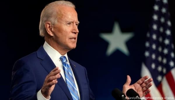 بايدن لم يحسم موقفه بعد بشأن شطب الحرس الثوري الإيراني من قائمة المنظّمات المصنّفة إرهابية