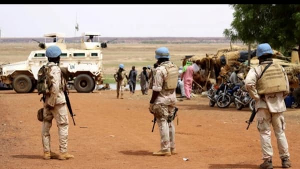 السلطات المصرية تقرر سحب جنودها من بعثة السلام في مالي عقب تعرضها لعدة هجمات