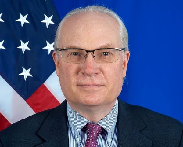 الولايات المتحدة تثني على جهود الحكومة في تنفيذ الهدنة، وتتطلع للعمل سويا من اجل تجديدها