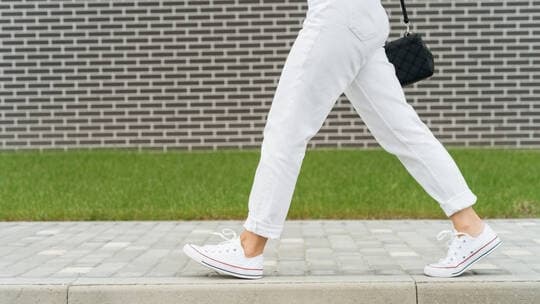 دراسة تحدد عدد الخطوات التي نحتاجها يوميا لدرء خطر أمراض شائعة ومنع زيادة الوزن