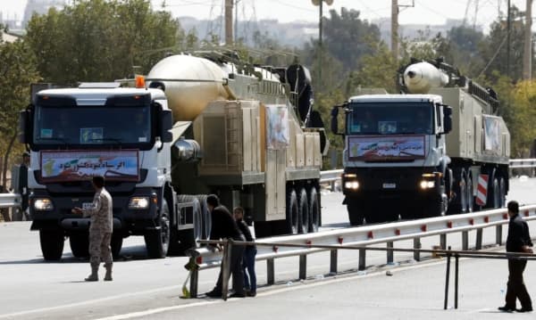 أمريكا تفرض عقوبات جديدة على إيران تستهدف صناعة "الدرونز" والصواريخ الباليستية