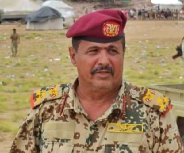 مقتل قائد الدفاع الساحلي وأحد مرافقيه في حادث مروري بمحافظة أبين