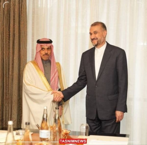 وزير الخارجية السعودي يزور إيران السبت