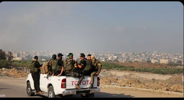 العثور على 1500 جثة لمسلحي حماس داخل إسرائيل