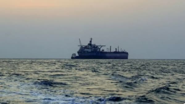 الولايات المتحدة تدرس مع حلفائها خيارات الرد على هجمات الحوثيين في البحر الأحمر