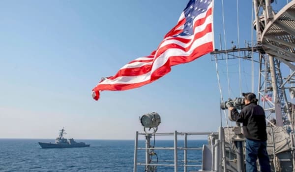 الولايات المتحدة تجدد التزامها بردع هجمات الحوثيين لتأمين خطوط الملاحة الدولية في المنطقة
