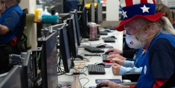 ترامب وبايدن يفوزان بالانتخابات التمهيدية في أغلب ولايات "الثلاثاء الكبير"