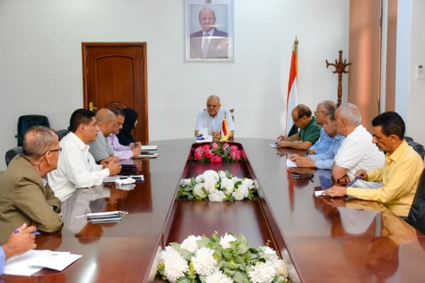 تسجيل أكثر من 700 حالة اشتباه بحمى الضنك والكوليرا في تعز