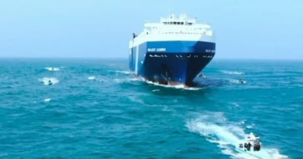 جماعة الحوثي تحث قواتها على تصعيد عملياتها في البحرين الأحمر والعربي والمحيط الهندي