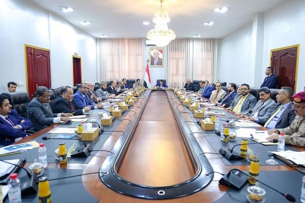 الحكومة تعقد اجتماعا استثنائيا لمناقشة الوضع العسكري