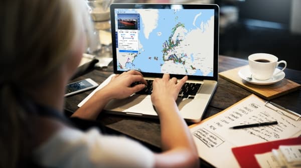 منحة للصحفيين لإعداد تقارير استقصائية متاحة الآن