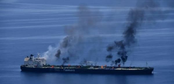 الحوثيون يواصلون استهداف ناقلات النفط في البحر الأحمر