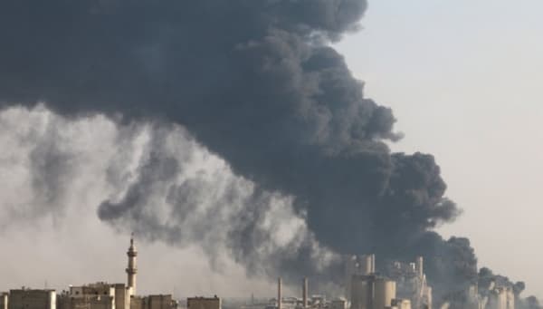 "12 قتيلا" في غارات استهدفت مواقع في سوريا لمسلحين موالين لإيران