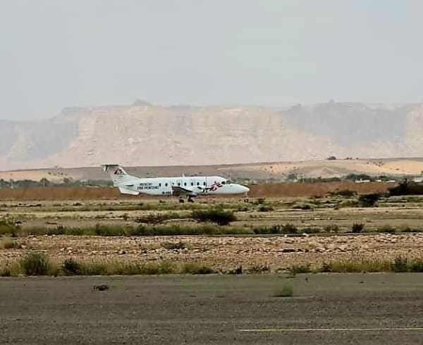 مطار عتق يشهد مغادرة أول رحلة دولية