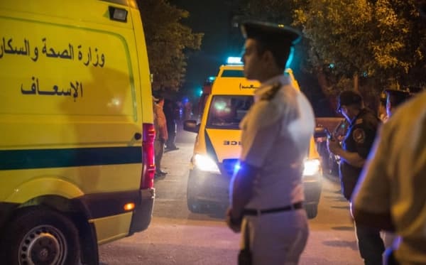 مقتل 7 أشخاص وإصابة 25 آخرين جراء انقلاب حافلة في مصر