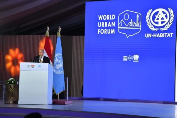 العليمي "657 مليار دولار خسائر متوقعة لليمن بحلول 2030 إذا استمرت الحرب"