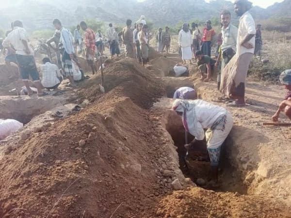 وفاة وإصابة 25 شخصًا بحادث في الحديدة