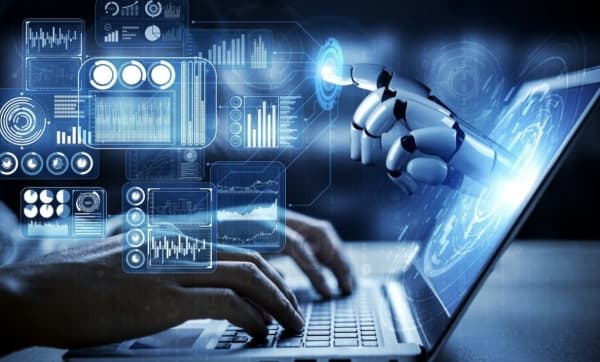 برنامج زمالة يفتح باب التقديم أمام الصحفيين الناشئين