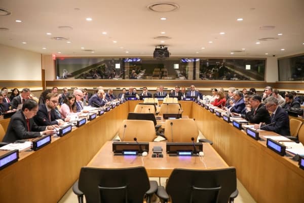 السعودية تؤكد دعمها المبادرات الدولية لتعزيز قدرات الحكومة اليمنية